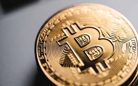 花了一万比特币买披萨那个人是谁 花了一万比特币买披萨那个人是谁