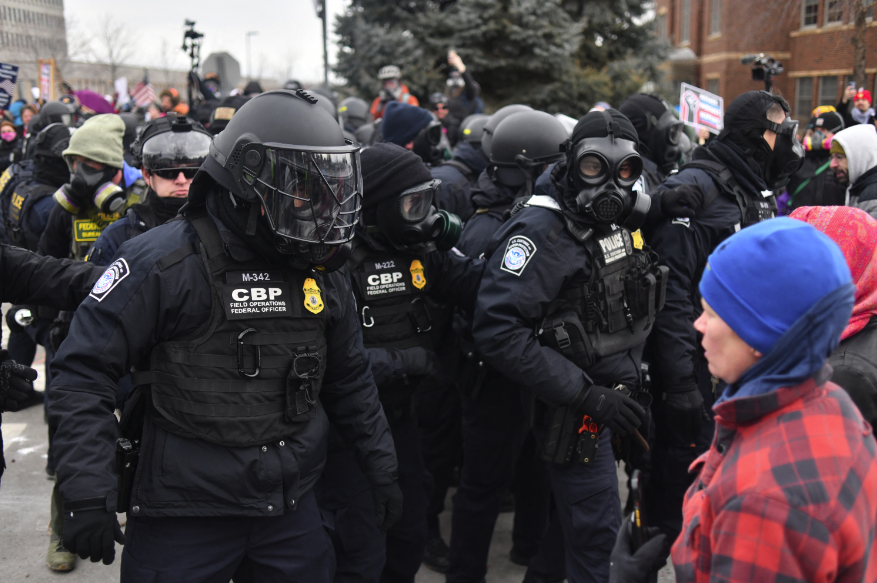 为什么除了币圈都在涨